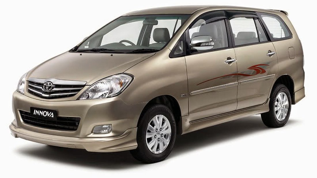 o to camry giam 120 trieu dong cu down gia kho tin