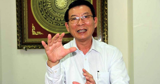 goc nhin doanh nhan noi am anh lon nhat voi nguoi lam kinh doanh la giay phep